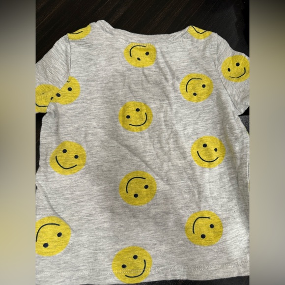 Boys short sleeve T-shirts Gymboree,Disney and Old Navy 18-24 M - Picture 6 of 12